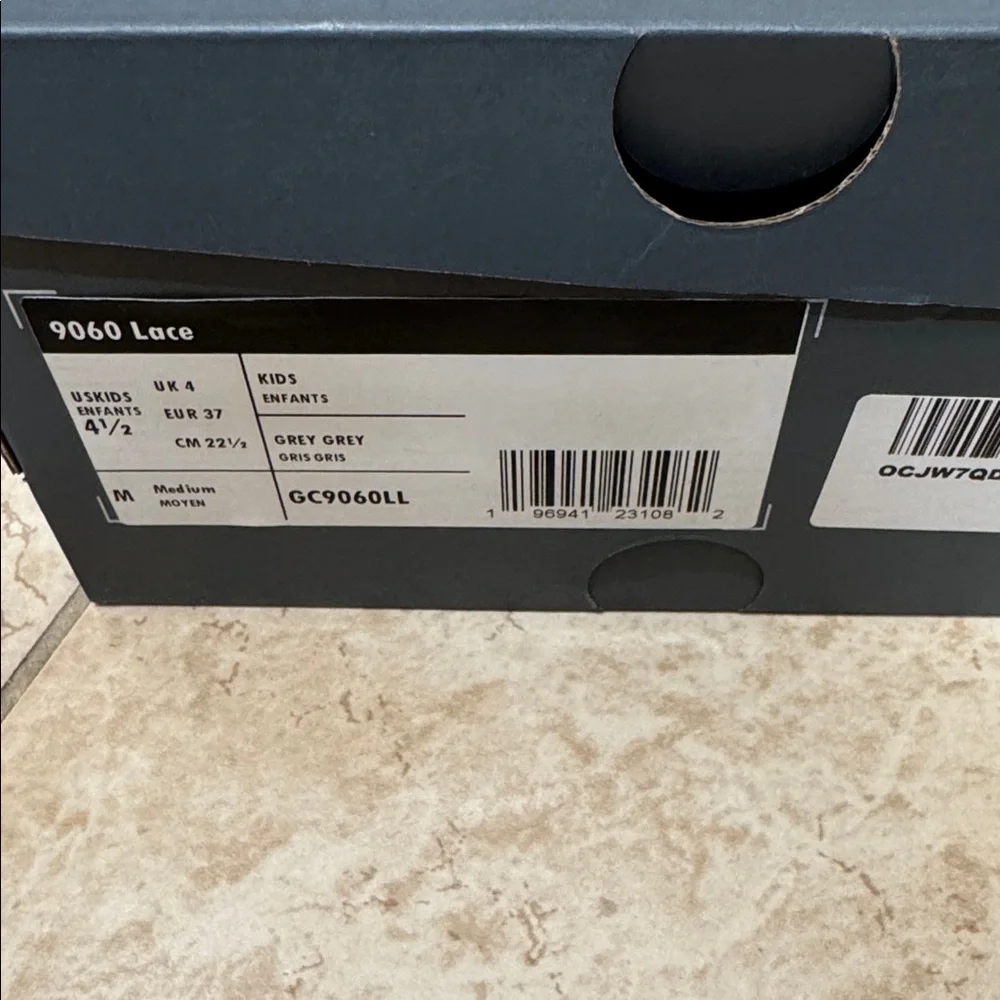 New Balance 9060 Sneakers (read description about sizing) - Picture 5 of 5